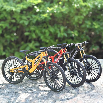 Bicicleta de montanha em liga metálica em escala 1:6, brinquedo realista com amortecedores dianteiros e traseiros para entusiastas de bicicletas